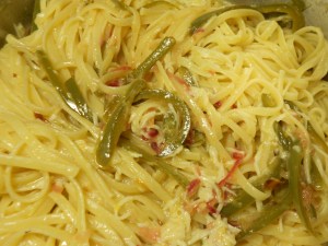 A little kick, a lot lemony, barely any cheesiness