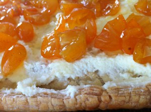 I shoulda brushed the crust with some egg to make it look prettier