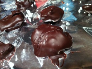 Chocolate that's not dried against anything will have a matte finish.