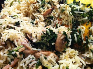 This is REALLY good - but that shouldn't be a surprise. It's spinach, mushrooms, chicken and GARLIC CONFIT!