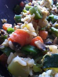 TONS of fresh veggies made this über healthy